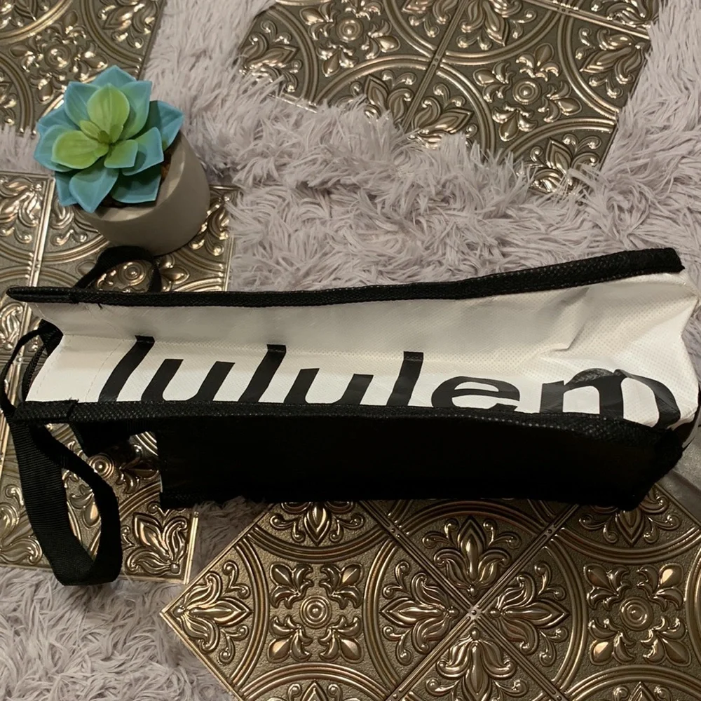 🌹lululemon • Black Nylon Running Casual Unisex Adjustable Hat with free bag •